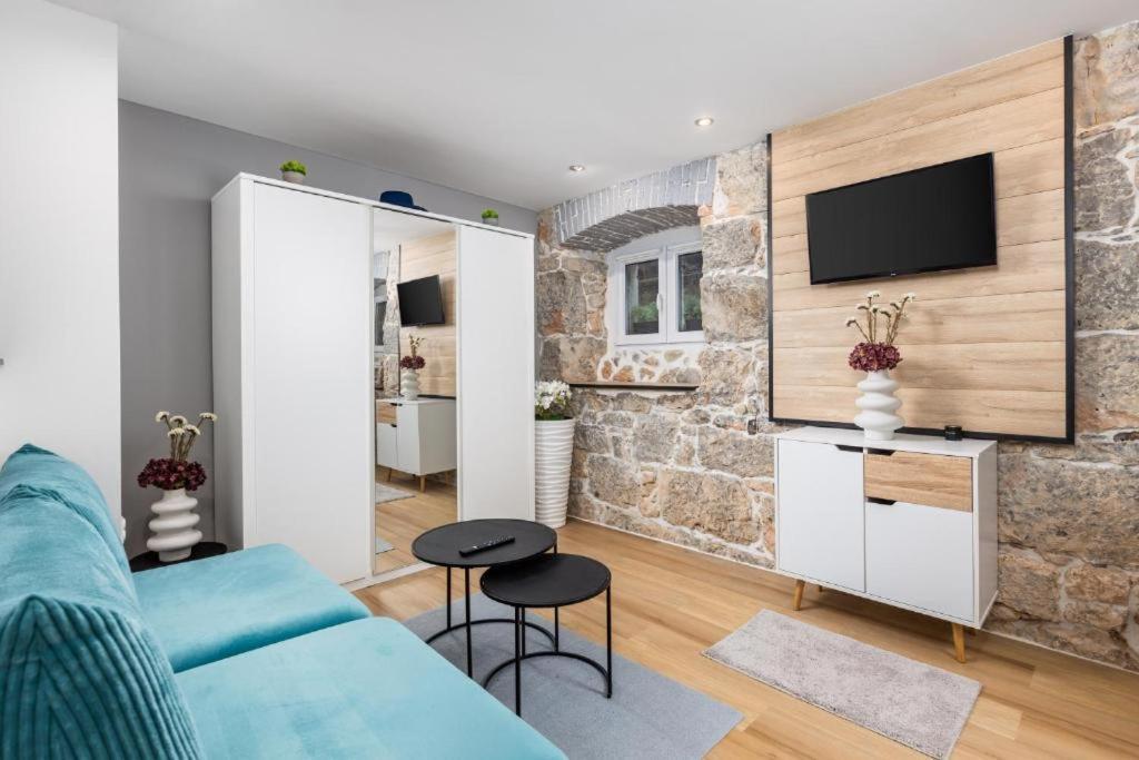 Apartman Barocco 洛夫兰 外观 照片